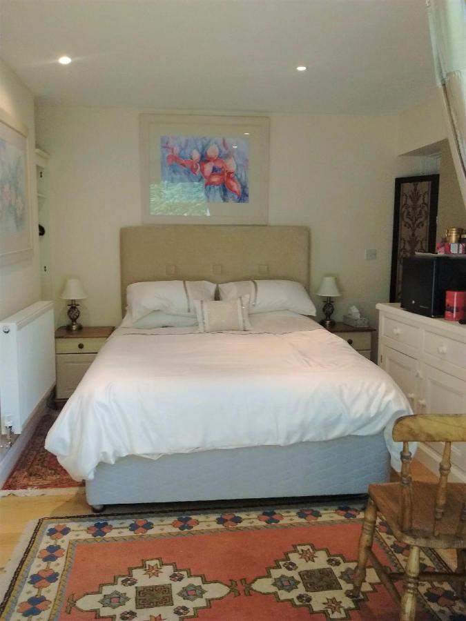Bed and Breakfast Sunny Patch Stroud  Exteriér fotografie